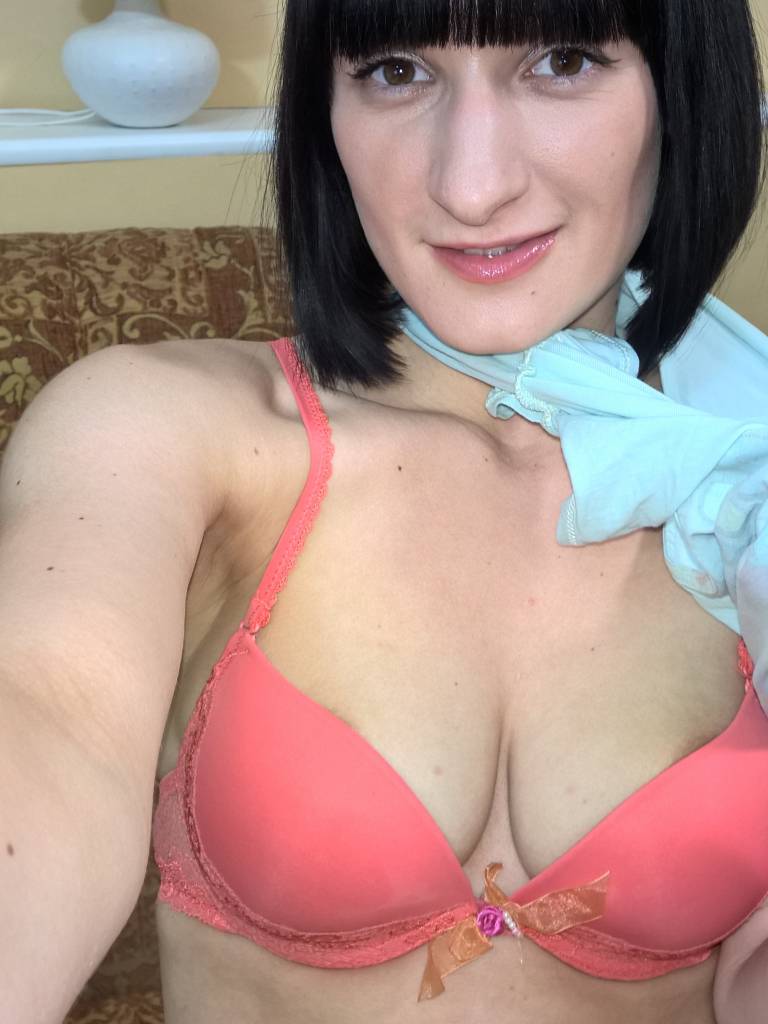 ragazza escort Avigliano