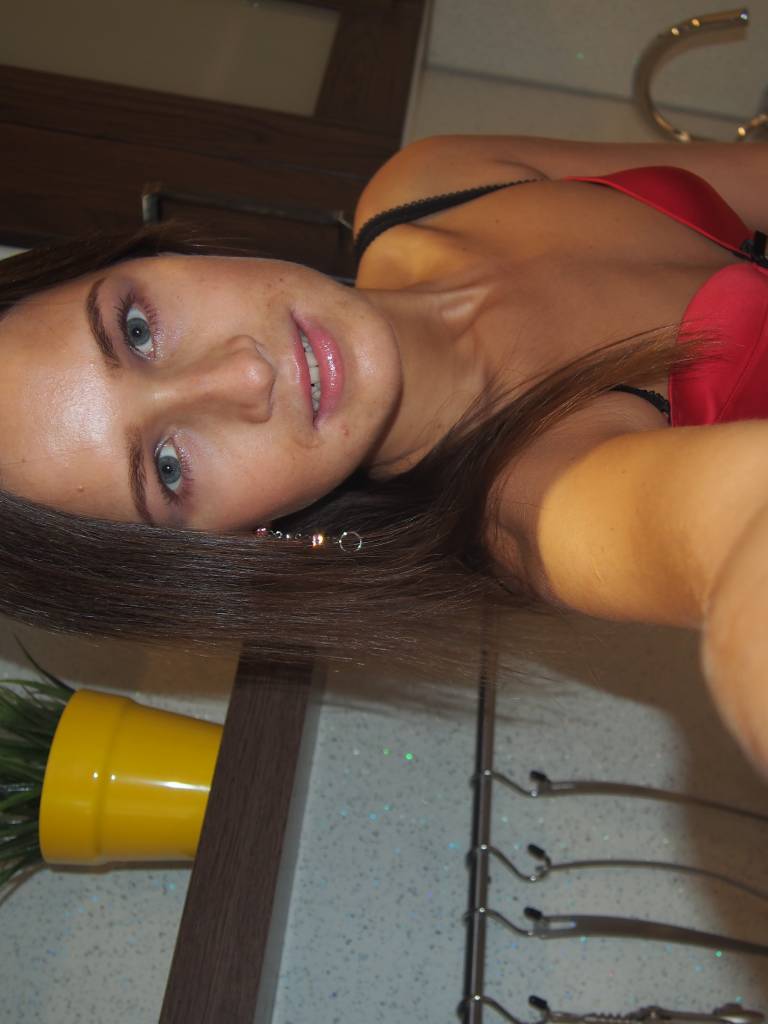 ragazza escort Avigliana